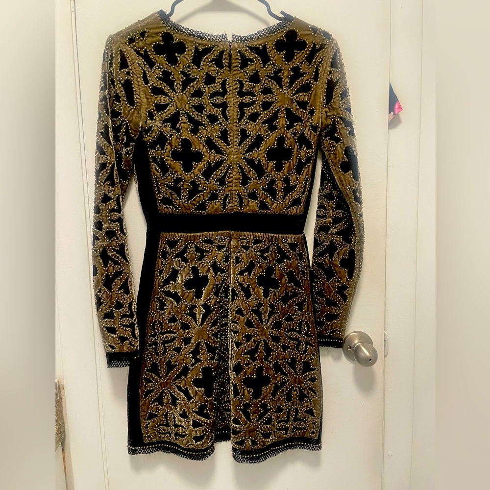 Top shop beaded baroque style dress. Size 2